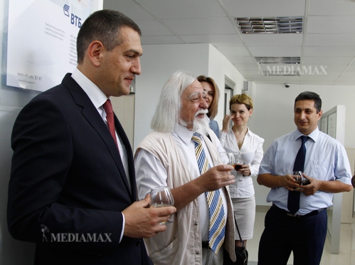 Перезапуск филиала «Мясникян» Банка ВТБ (Армения) Фото: Медиамакс