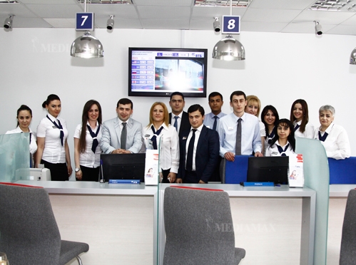 На открытии обновленного филиала «Хоррдаин» Банка ВТБ (Армения) Фото: Медиамакс