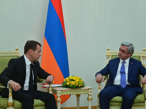 Дмитрий Медведев и Серж Саргсян Фото: Пресс-служба президента РА
