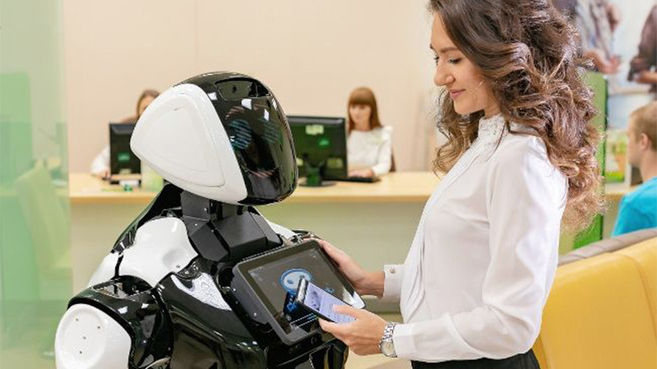 Humanoid robot starts working at bank 