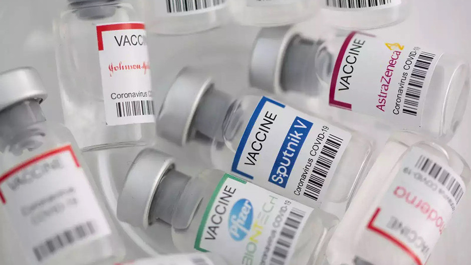 Разработчики вакцин мобилизируют свои силы для борьбы против «омикрон»