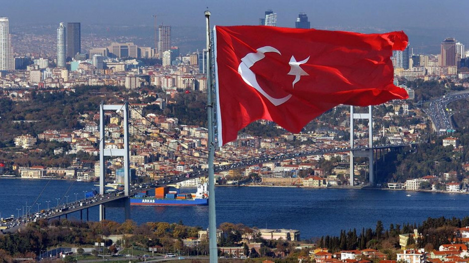 Эксперт оценил риск бюджетно-банковского кризиса в Турции