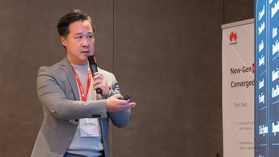 Քենեթ Ֆոնգը Լուսանկարը՝ Մեդիամաքս