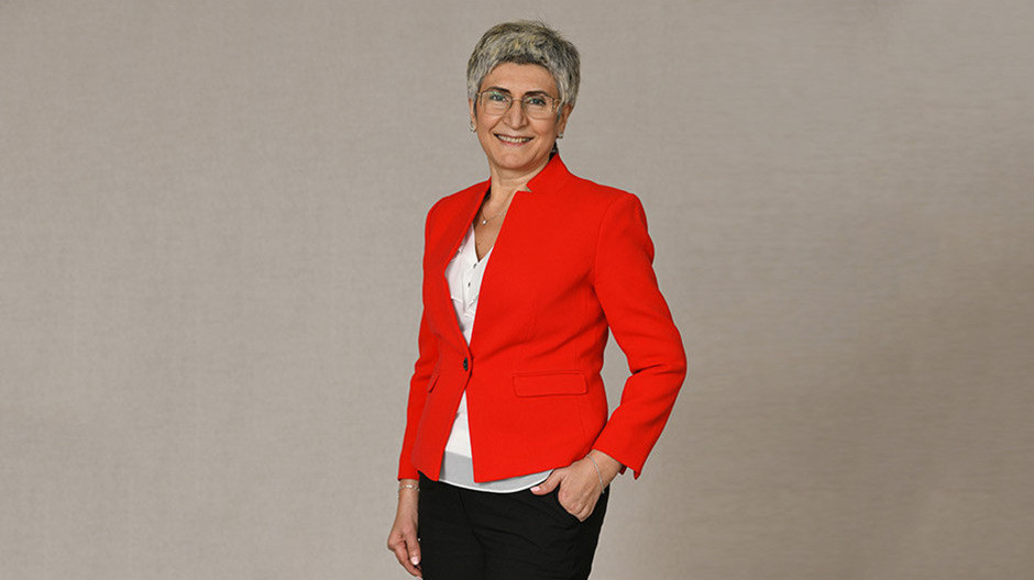 Karine Sarkissian, Member of the Board of Directors of ARFIN UCO and Chair of the Social Activities and Customer Protection Committee Image by: ARFIN
