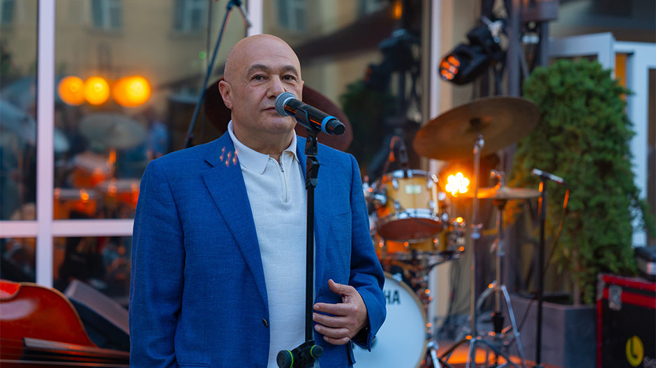 Arman Papazyan 